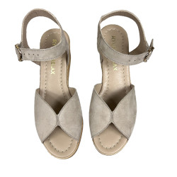 Sandały damskie na koturnie RYŁKO 4RG39 beżowe