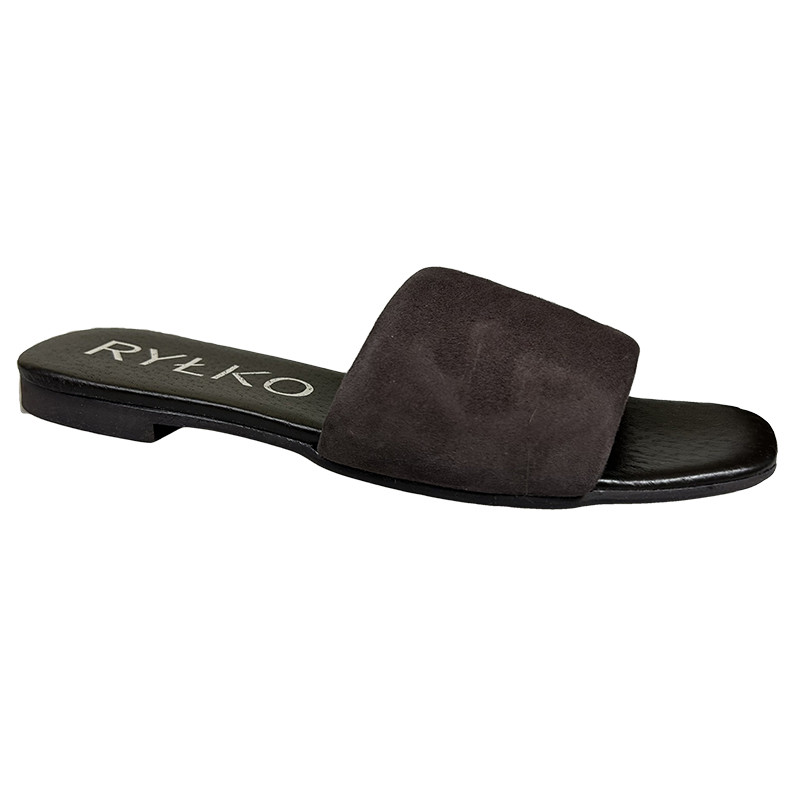 Brązowe damskie klapki na płaskim spodzie RYŁKO 0AGH2