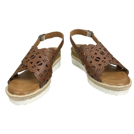 Sandały damskie Maciejka P7502 skórzane ażurowe na koturnie brązowe