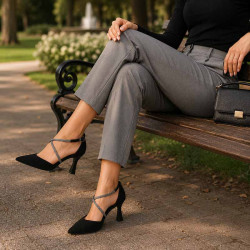 Eleganckie ślubne czółenka z paskami KOTYL 3713 czarny zamsz